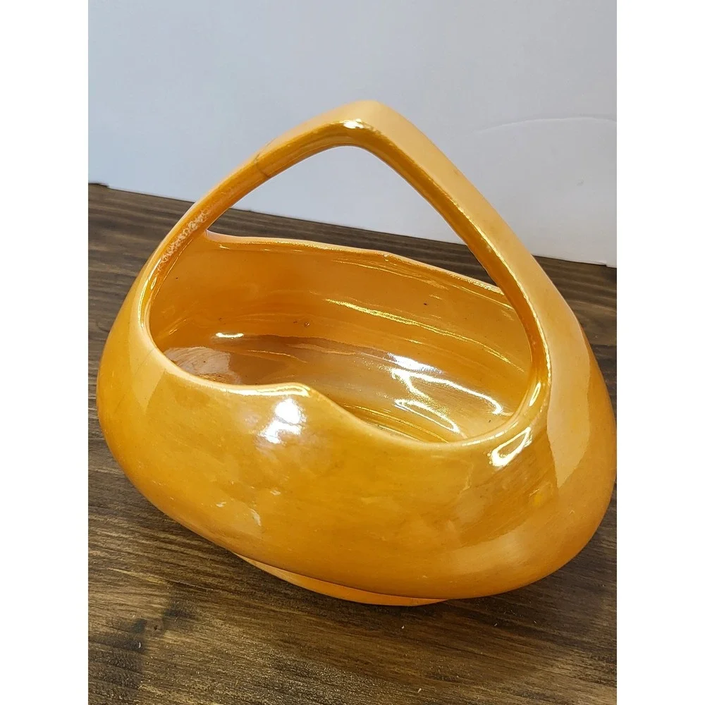 Vintage Czechoslovakia Peach Lusterware Ceramic Bridal Basket 6.5in